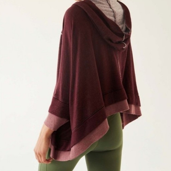 FREE PEOPLE MOVEMENT NWT Bonfire Hoodie XS in Fig Jam - Picture 2 of 4